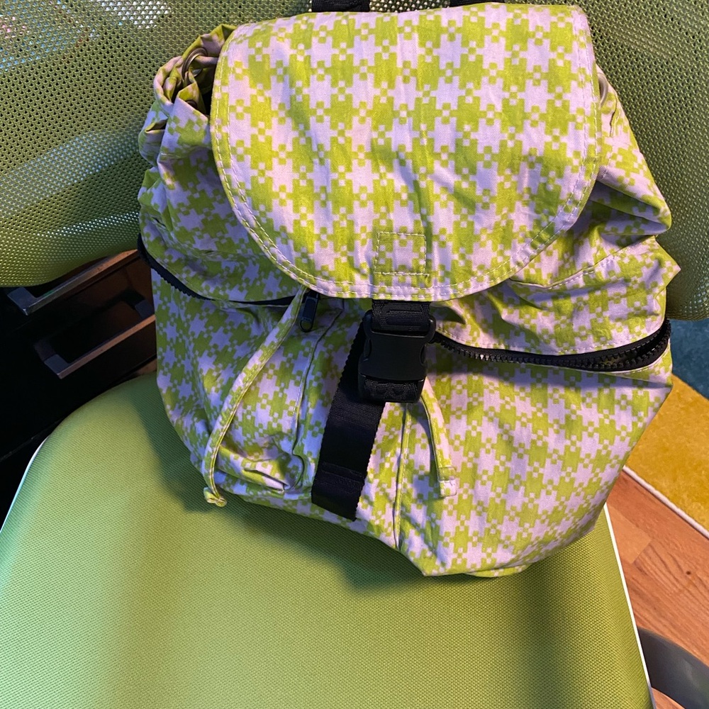 BAGGU Green and Pink  Patterned Backpack